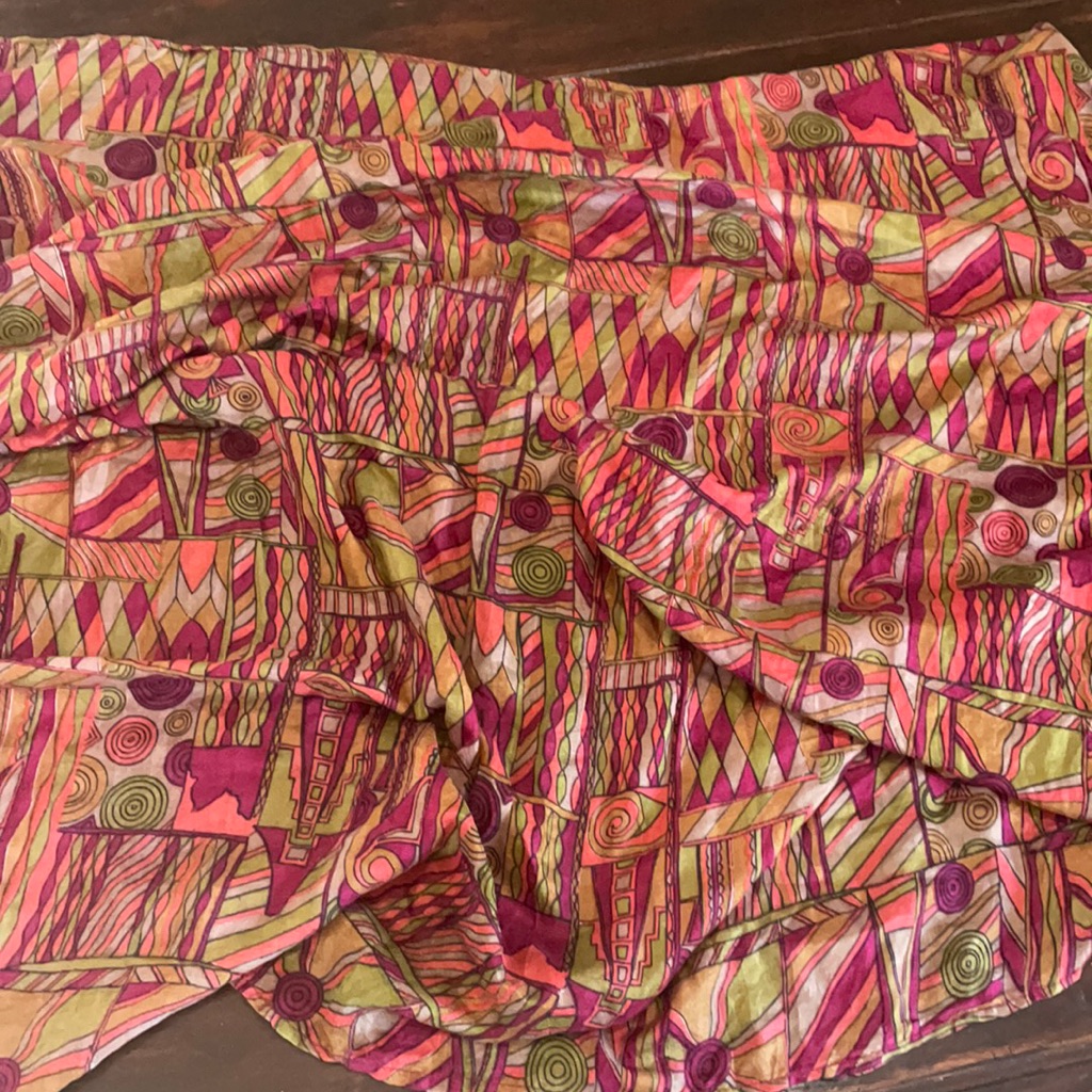 Vintage 100 Silk Scarf